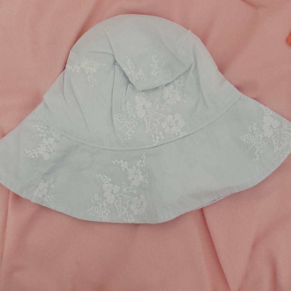 White Janie & Jack sun hat